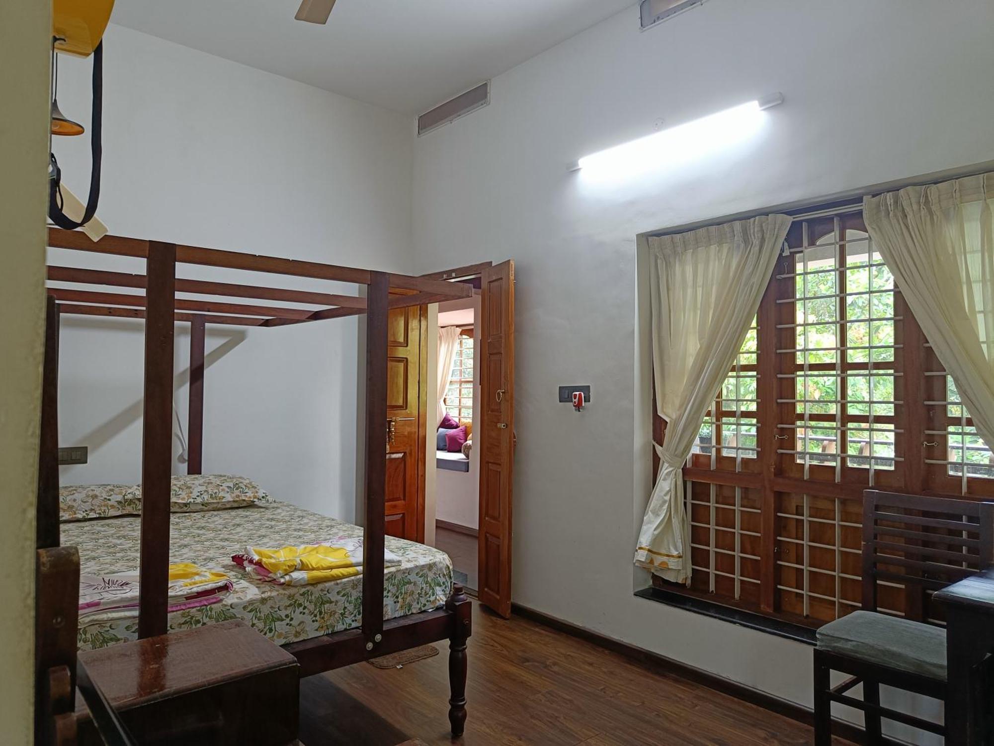 Anandam Stays - Premium 3Bhk Plush Homestay, Vaikom Near Kumarakom Exterior foto