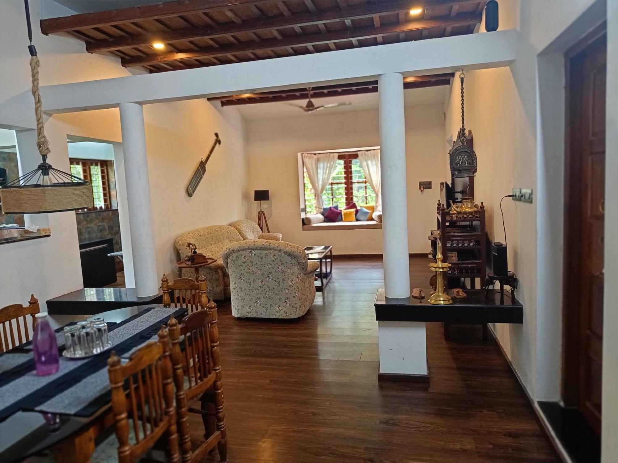 Anandam Stays - Premium 3Bhk Plush Homestay, Vaikom Near Kumarakom Exterior foto